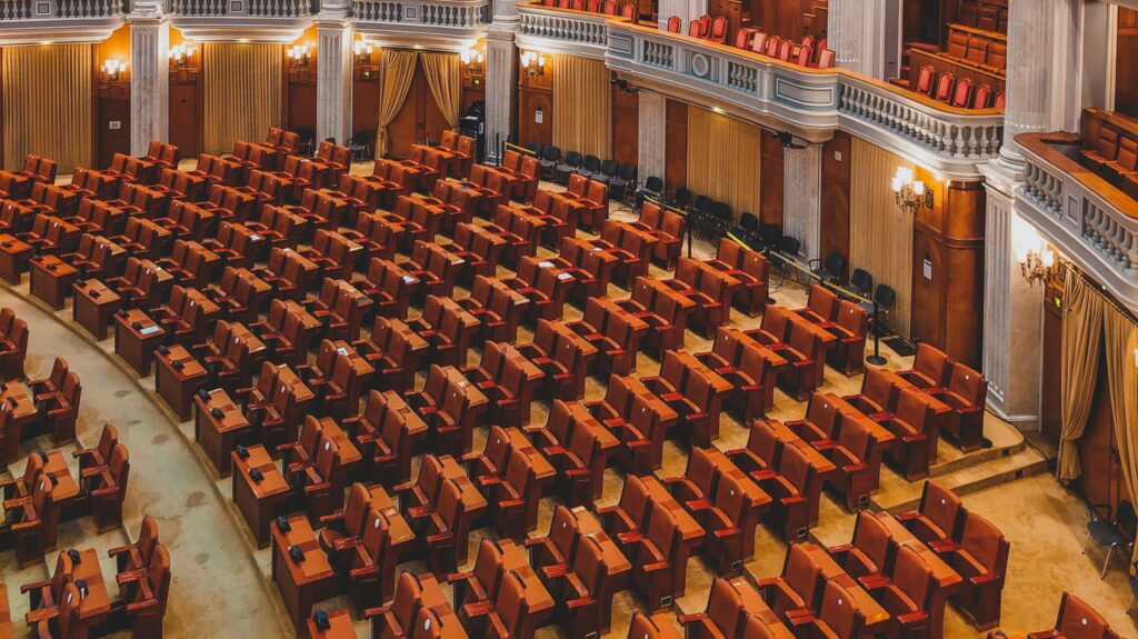 cropped_assembly-pexels-czapp-arpad-3647289-15434152